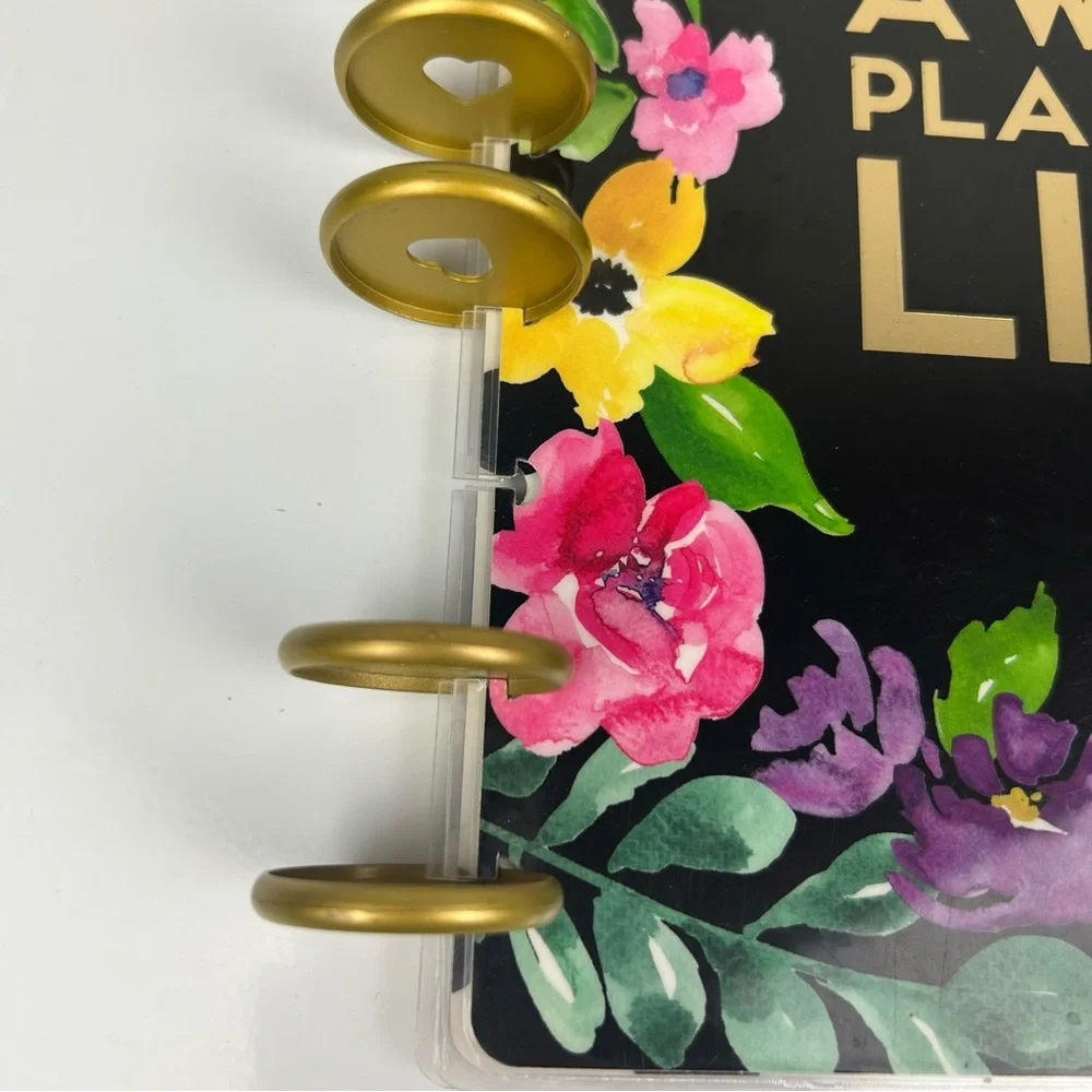 ⭐️The Happy Planner Create 365 a well planned life black floral planner cover